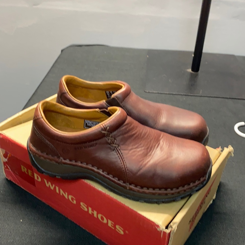 Women’s Brown Leather Slip-On Shoes